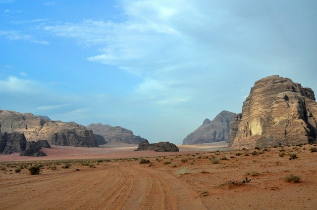 Wadi Rum - kolorowa pustynia