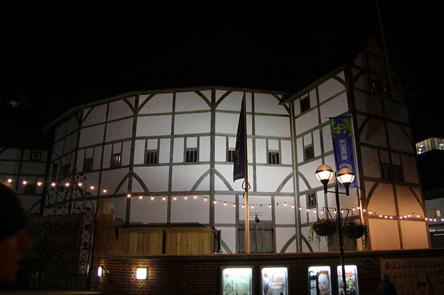 Nowy Teatr Globe na Bankside