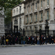 Tłumek przy Downing Street