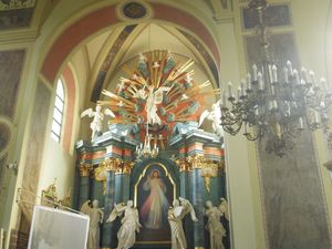 Kościół w Olsztynie  - boczny ołtarz prawy