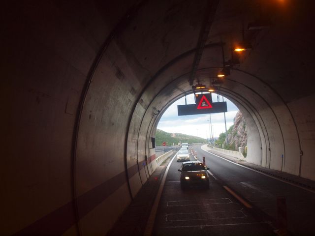 Wjazd do tunelu