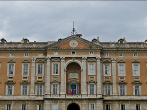 Pałac Królewski w Casercie