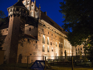 Malbork nocą