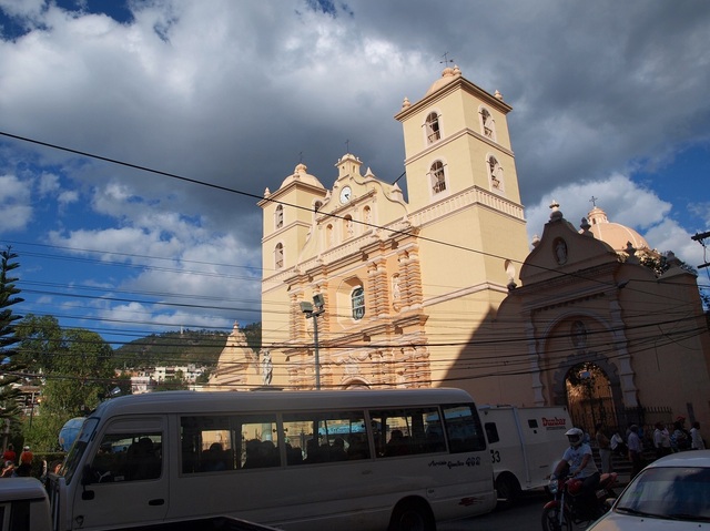 Tegucigalpa, katedra