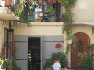 Arles