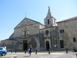 Arles