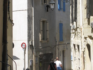 Arles