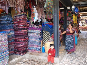 Antigua, Mercado de Artesanias