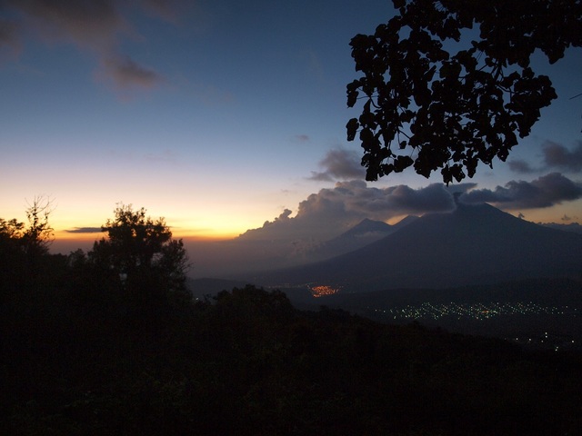 Widok z wulkanu Pacaya