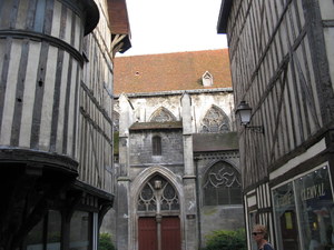 Troyes