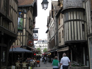 Troyes