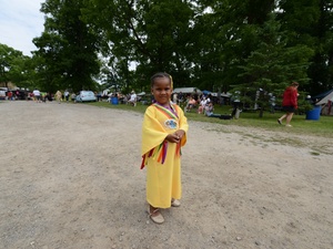Dzieci na festiwalu Pow-Wow,Oshweken,Canada