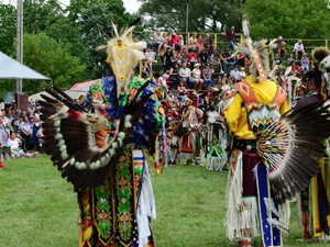 Tance na festiwalu Pow-Wow,Oshweken,Canada