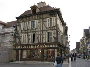 Troyes