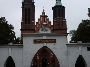 Brama do kościoła.