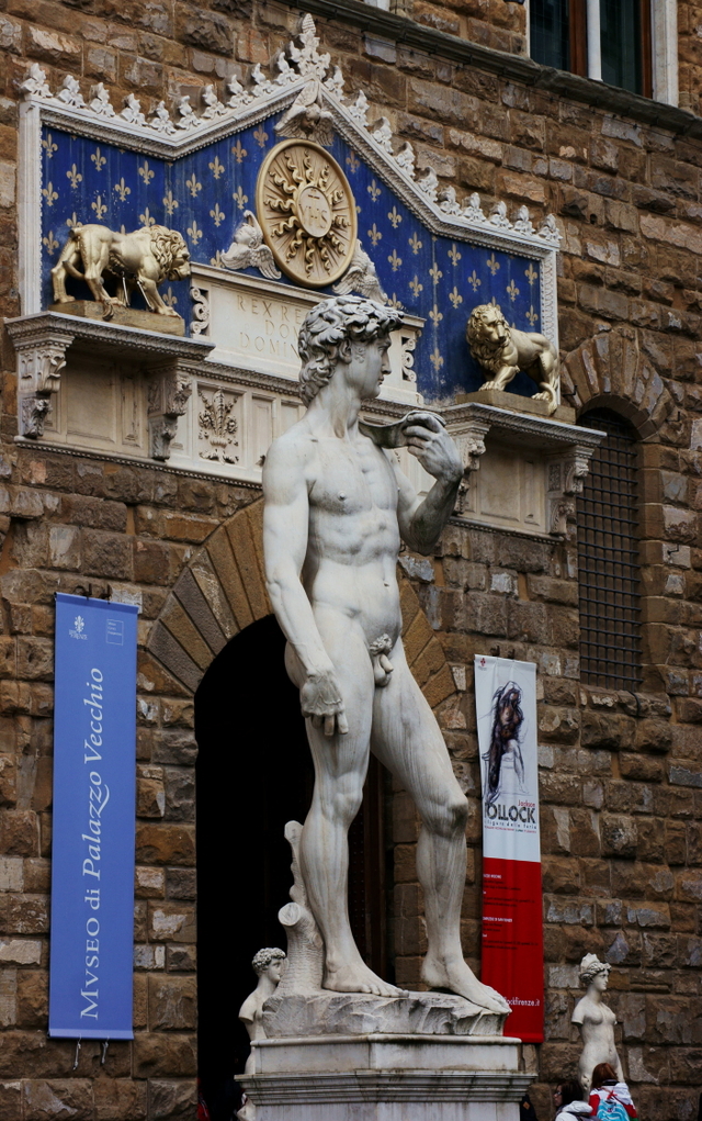 Kopia 'Dawida' Michała Anioła przed P.Vecchio 
