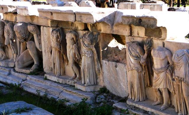 Akropol - teatr Dionizosa.