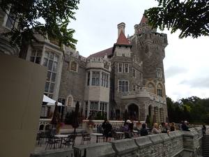 Casa Loma latem