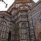 Katedra o wielobarwnej fasadzie na Piazza del Duomo zwieńczona kopułą ,której twórcą był Filippo Brunolleschi;