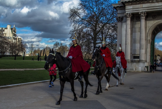 60 wellington arch