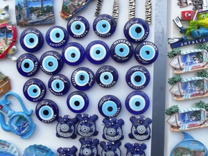 25735559 - Antalya Niebieskie oko patrzy