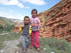 Kirgiskie dzieciaczki