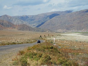 W drodze do Naryn