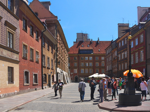 Warszawa. Ulica Szeroki Dunaj :)