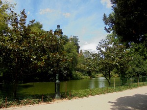 Paryż - Parc des Buttes Chaumont