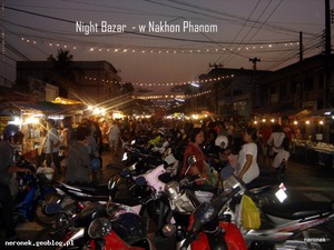 Nocny   market   w Nakhon Phanom 