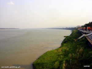 Mukdahan nad Mekongiem 