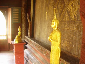 Ubon Rathathani - świątynia Wat Thung Si Muang