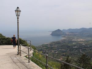 Widok na Monte Cofano