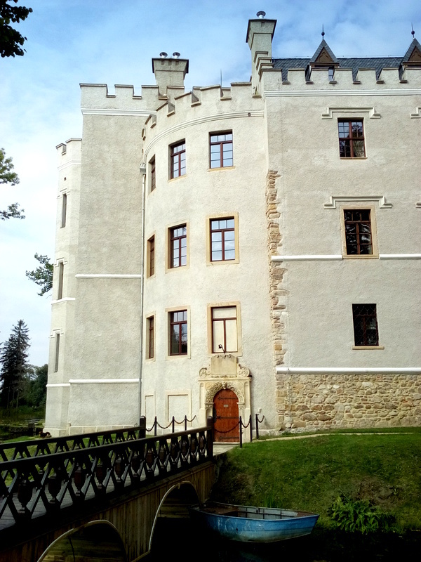 Zamek Karpniki