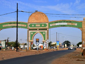 Touba-brama do miasta