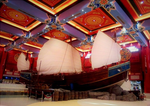 Dubaj - Ibn Battuta Mall