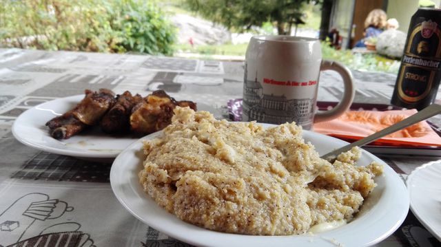 Polenta e carne 