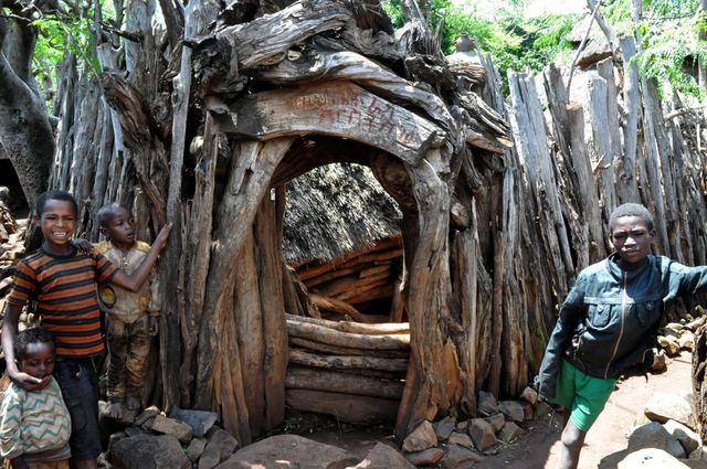 500-letnia wieś Gamole w rejonie Konso