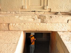 Stare grobowce w Aksum 