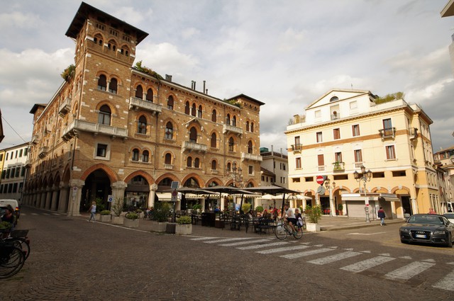Piazza San Vito 