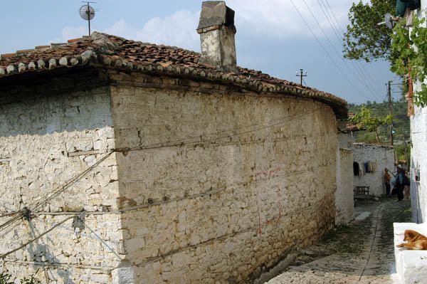 Berat (15)