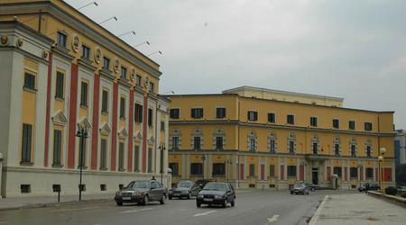 Tirana (22) – Albania