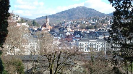 widok na uzdrowisko – Baden-Baden, Niemcy