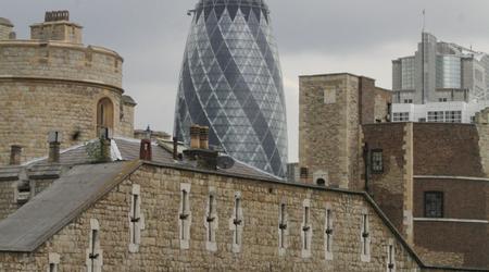 Tower Hill - z jajkiem w tle – Wielka Brytania