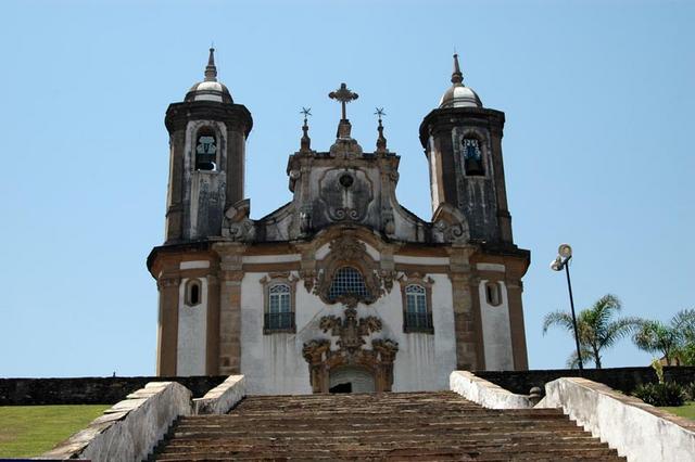 Ouro preto (50)