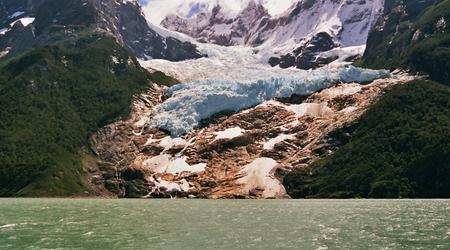 Lodowiec Balmaceda. Park Torres del Paine – Chile