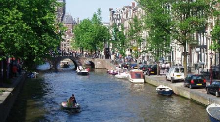 tam, gdzie rosną poziomki – Amsterdam, Holandia