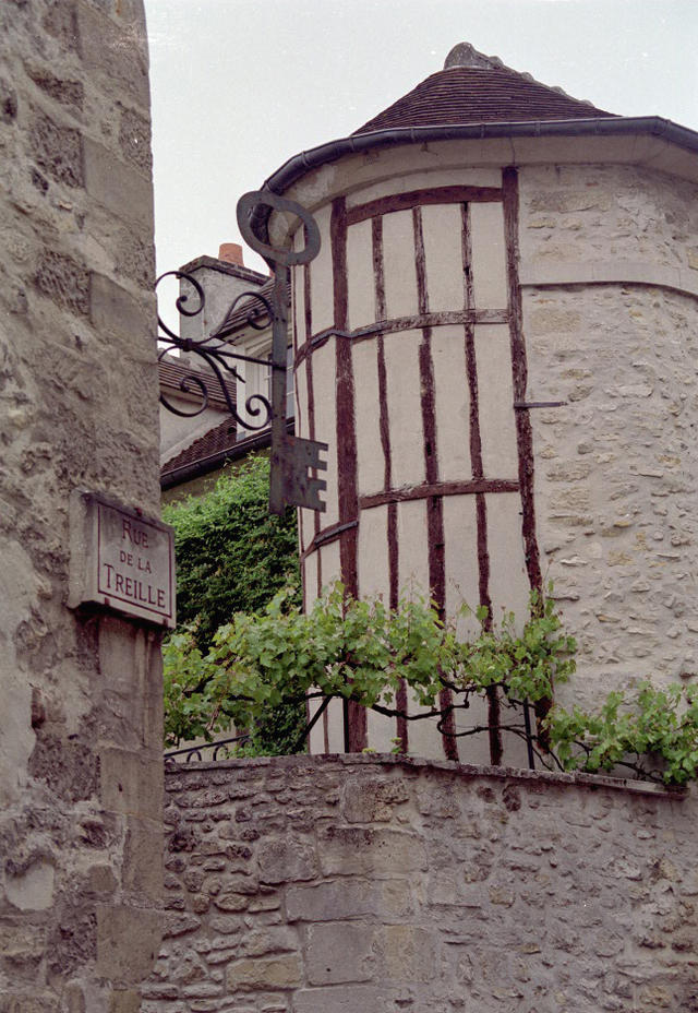 Senlis404