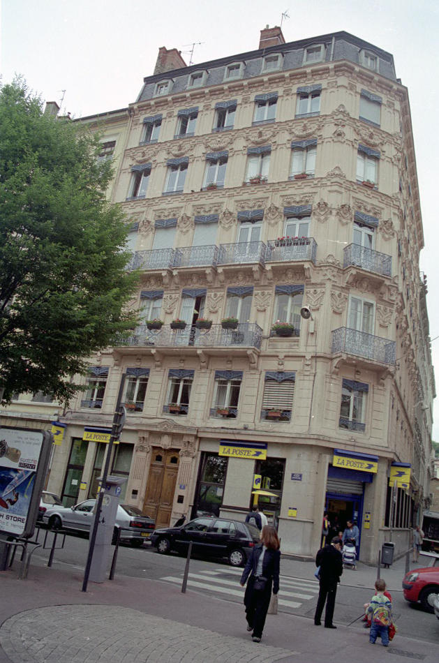 Lyon102