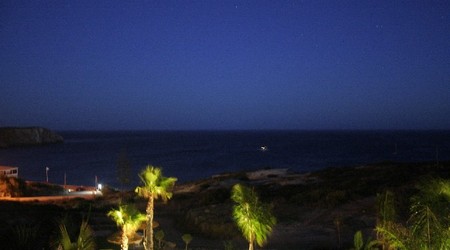 Widok z hotelu (noc) – Sagres, Portugalia